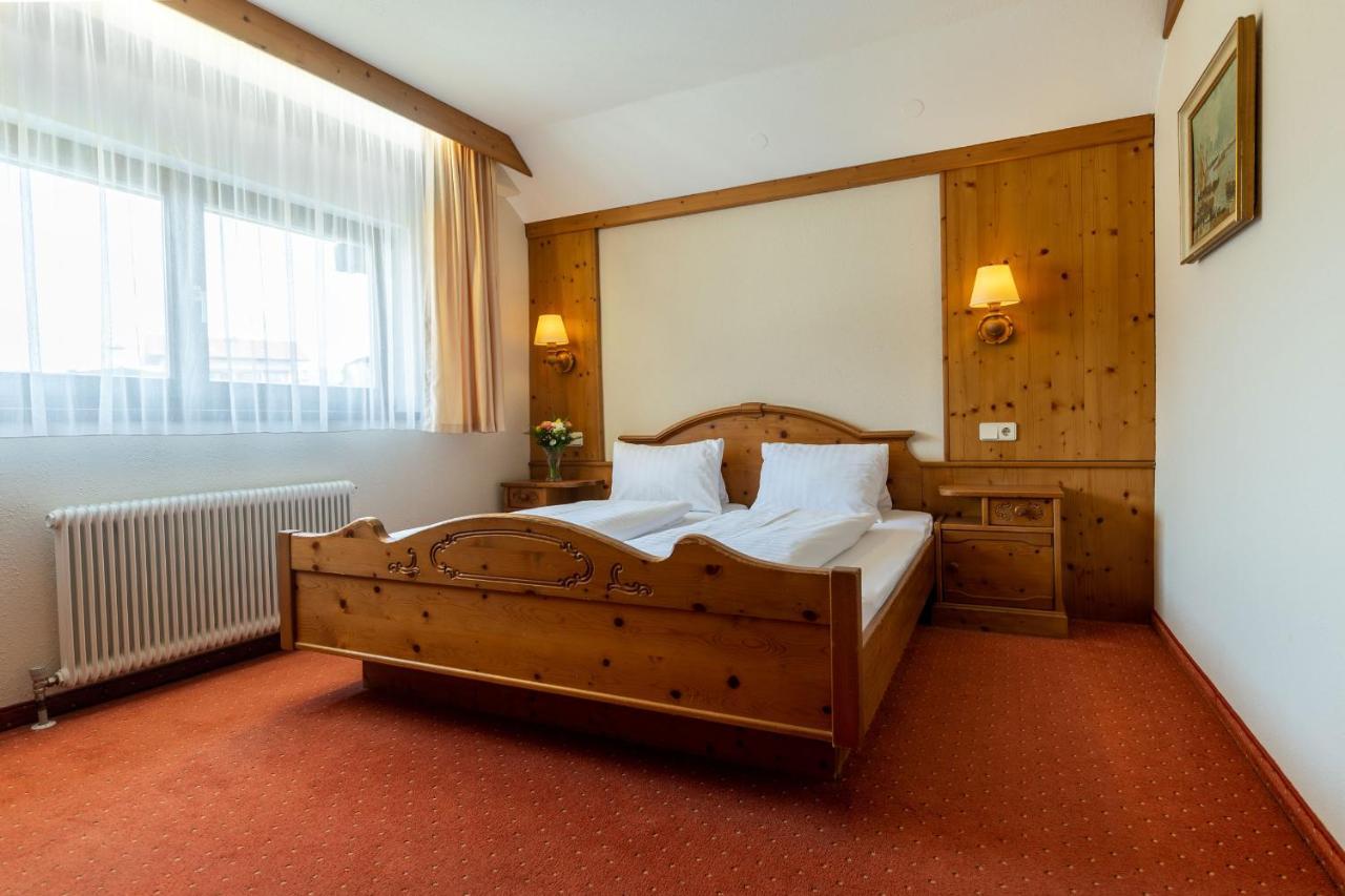 Gasthof Schroll Kirchbichl Bagian luar foto