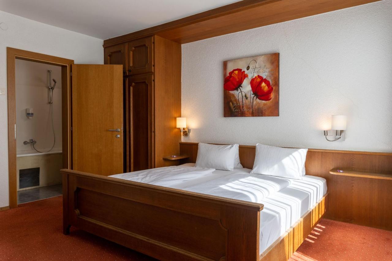 Gasthof Schroll Kirchbichl Bagian luar foto